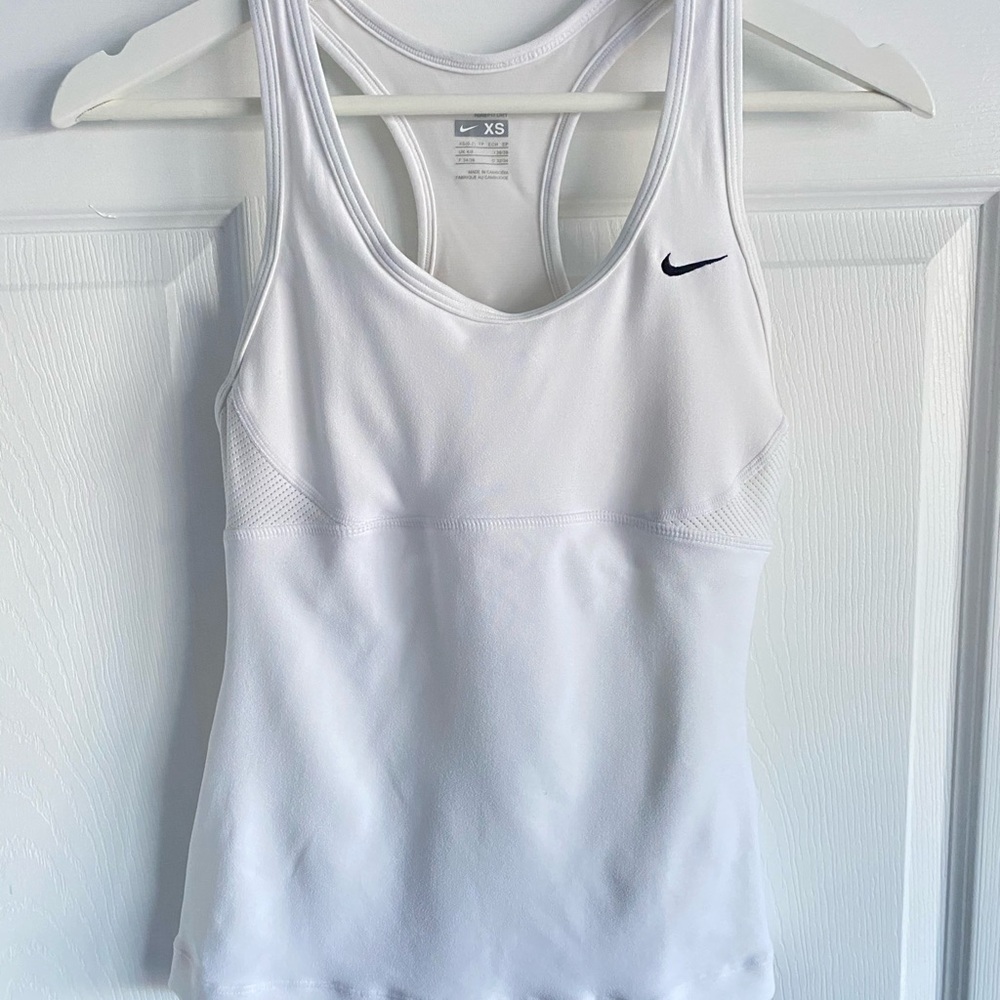 👼🏼NIKE BRAND NEW SPORTSTOP